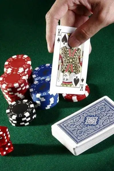 Filipino player reviewing a jl6 slot game paytable on a smartphone